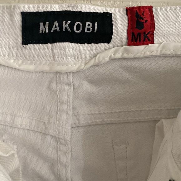 MAKOBI Men’s Distressed Style White Jeans Size 34” x 32” - Picture 5 of 10